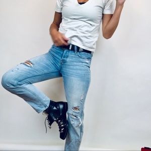 Abercrombie & Fitch Distressed Boyfriend Jeans